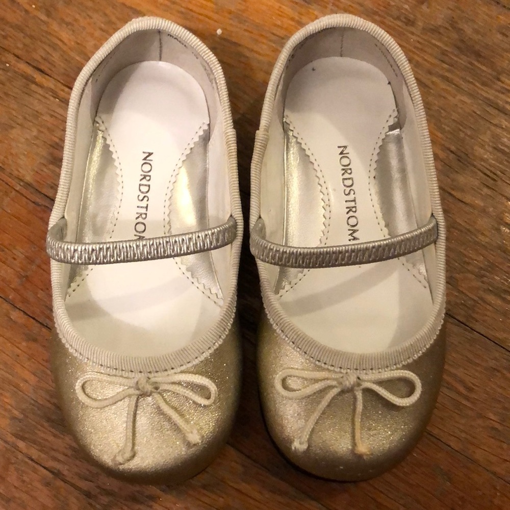 Nordstrom sliver flats